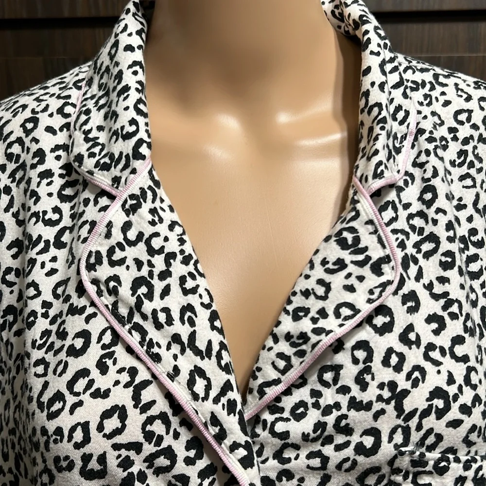 Victoria’s Secret Leopard Gown/Robe with Drawstring, Pink Accents, Cotton, Large - Picture 3 of 12
